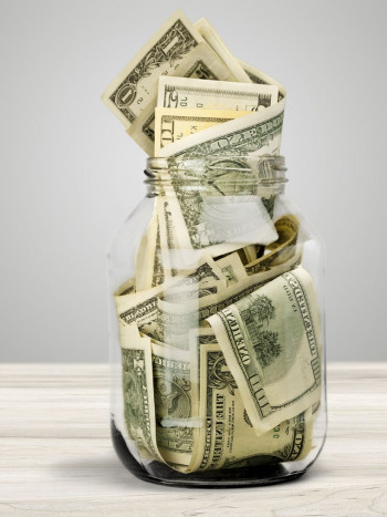 7 sueños que atraen dinero: mejora tu vida económica al soñar con...