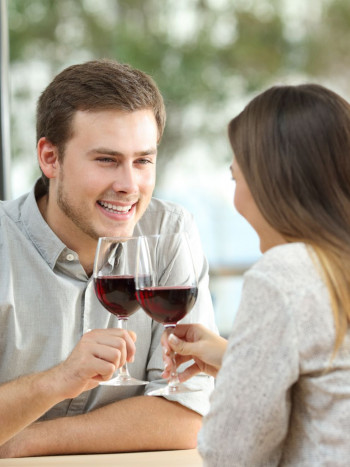 Soñar que tu novio vuelve con su ex: la inseguridad en sueños