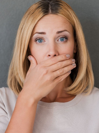 ¿Por qué a veces no quiero hablar con nadie? Causas y soluciones eficaces