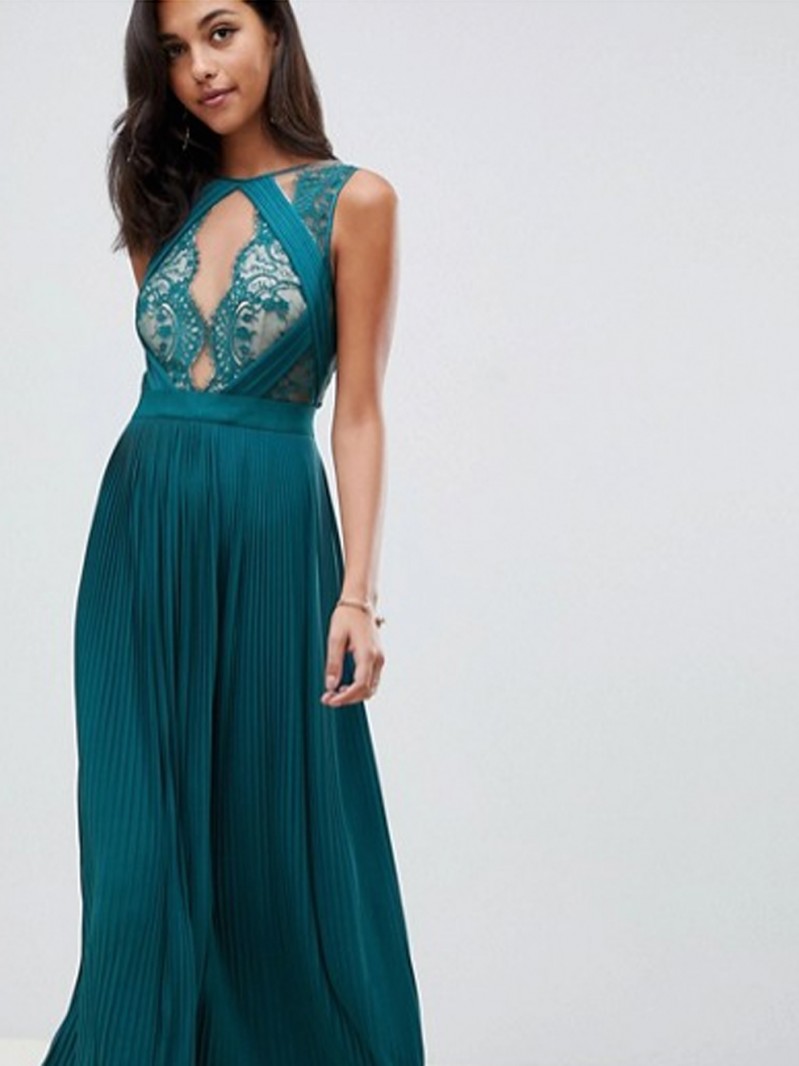 Vestido color verde agua de Asos por 77’99 euros