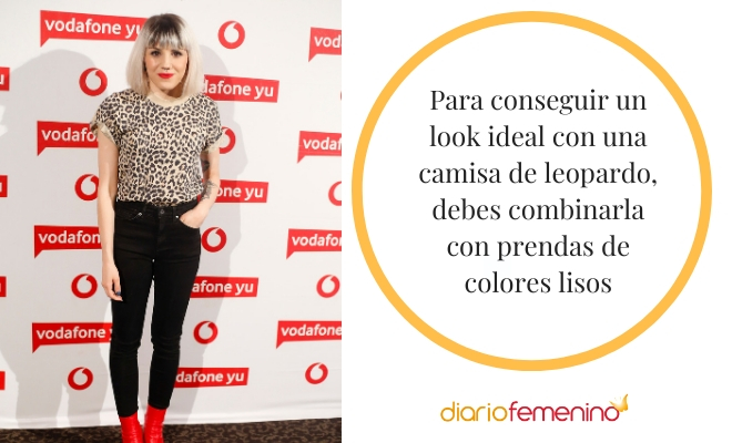 Looks para lucir una camisa de leopardo correctamente