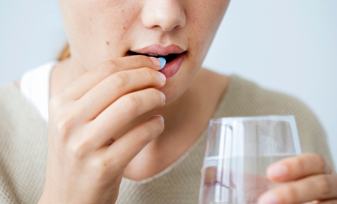 Tattoos y medicamentos: ¿Puedo tatuarme si estoy tomando antibióticos?