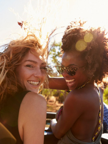 Más de 87 frases de amistad para el Día del Amigo (con imágenes bonitas)