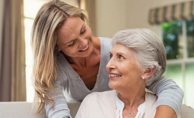 Cómo son las mujeres Leo con sus familias