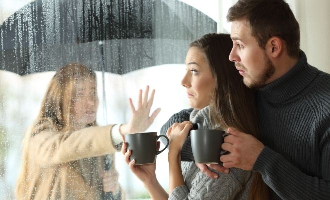 Amigas que se distancian cuando encuentran novio