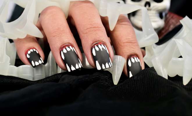 ¿Qué material necesitas para hacerte las uñas en Halloween?