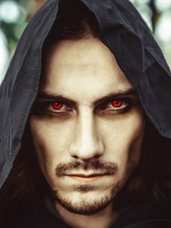 Soñar con vampiros: descubre tu lado oscuro