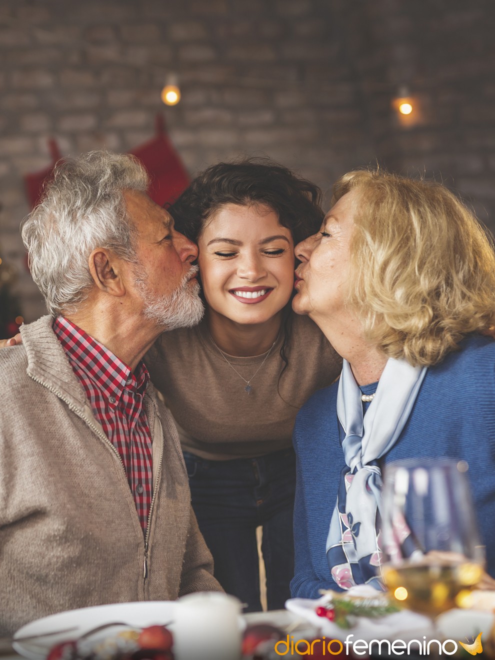 Frases de Navidad y Año Nuevo para mis padres: mensajes tiernos y bellos