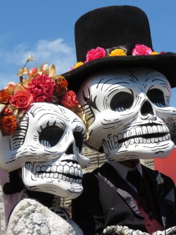 Calaveritas literarias para el Día de Muertos: ¿cómo escribir las rimas?