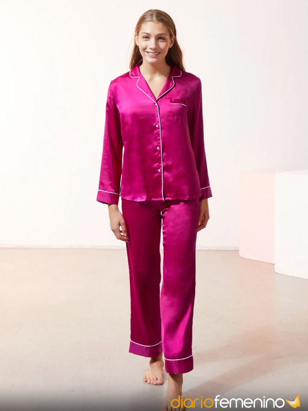 Pijama rosa de satén de Etam para Nochevieja 2020/2021