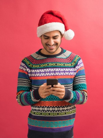 Frases de Navidad y Año Nuevo para Twitter: mensajes navideños cortos