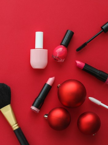 6 tutoriales de maquillaje para Navidad de Roccibella: make up divino