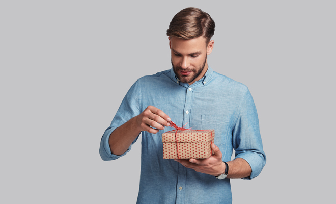 Las mejores ideas de regalos navideños para hombres