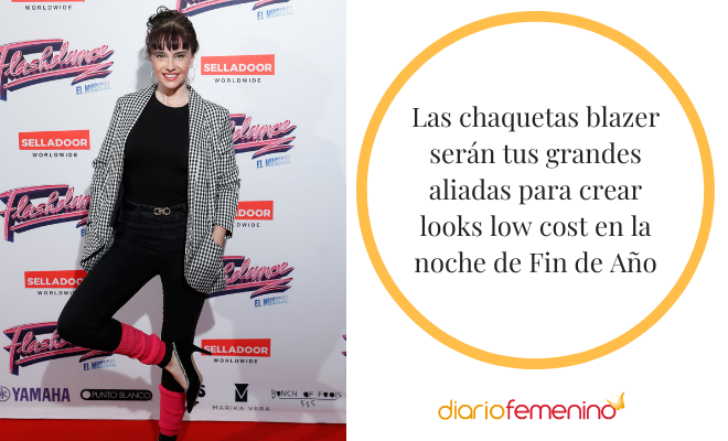 Apuesta por una blazer para un look low cost en Nochevieja