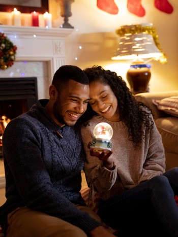 Mensajes de Navidad y Año Nuevo para mi esposo: frases con mucho amor