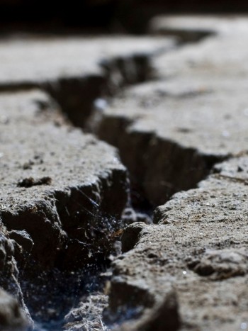 Significado de soñar con un terremoto: ¿estás preparada para cambiar de vida?