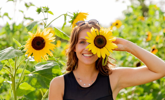 El misterioso secreto de los tatuajes de girasoles