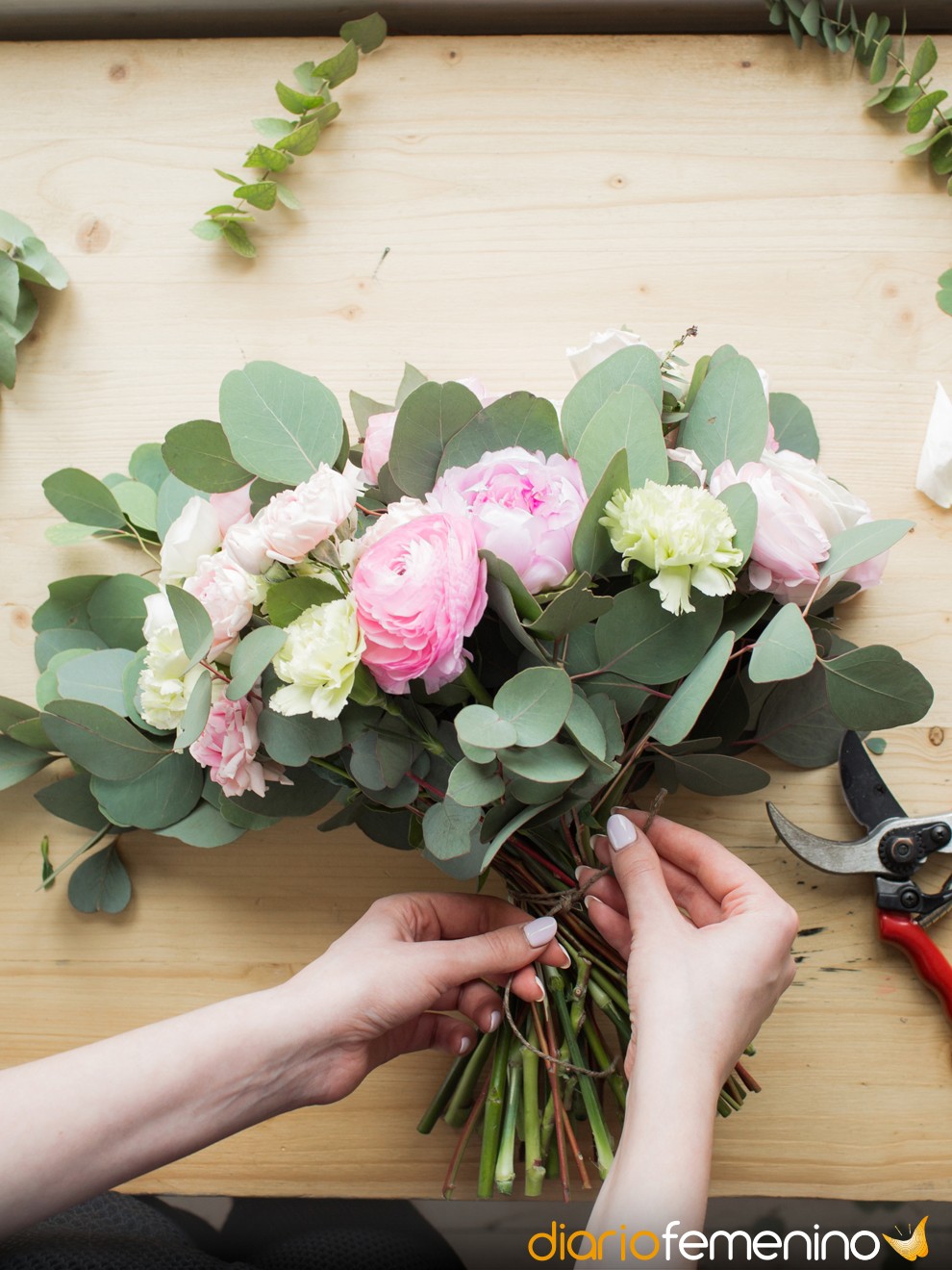 Cómo hacer arreglos florales y flores para San Valentín