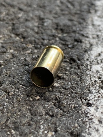 Soñar que te disparan: ¿te sientes desprotegida?