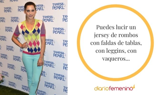Outfits para llevar un jersey de rombos