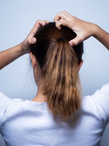 Soñar con liendres y piojos: cuidado con las malas compañías