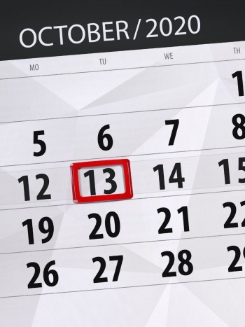 13 frases para combatir el martes 13 y la mala suerte con humor