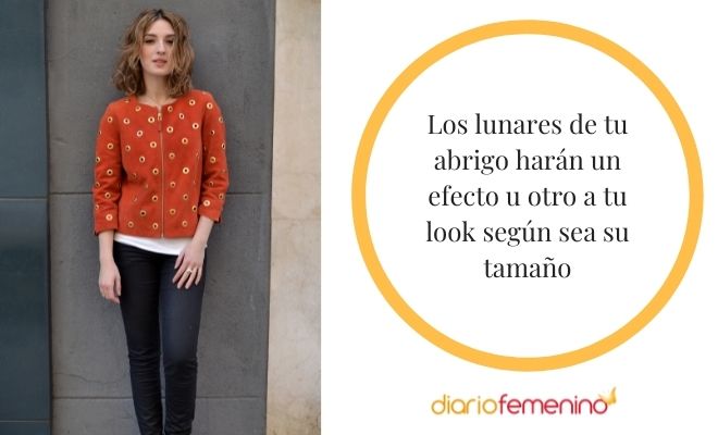 Looks con abrigo de lunares