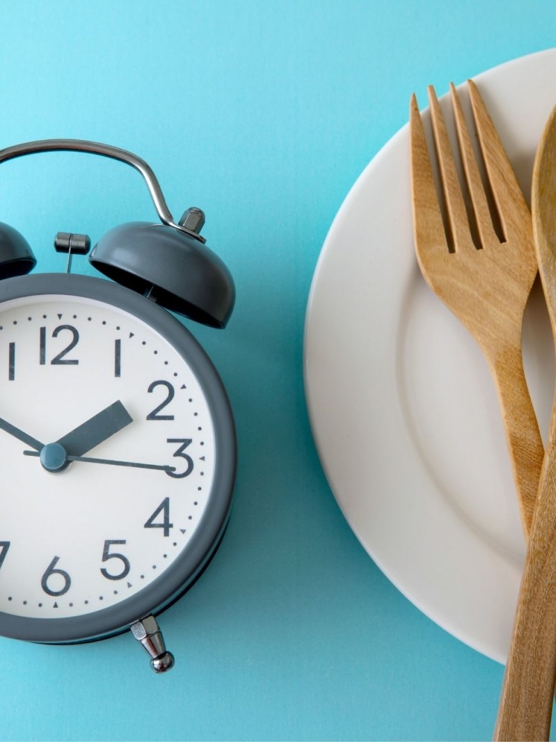 Ayuno intermitente: cómo hacerlo para tener beneficios (NO SOLO adelgazar)