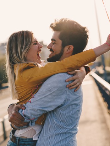 Juegos sensuales para celebrar San Valentín en pareja