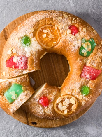 Trucos para conservar el roscón de Reyes tierno: ¿se puede congelar?