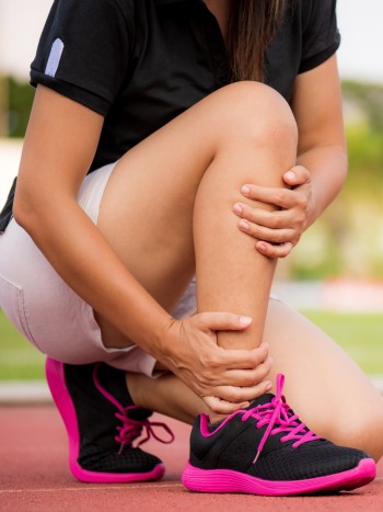 En cuánto tiempo se cura un esguince (consejos para recuperarse antes)