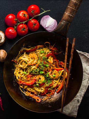 4 recetas de tallarines al wok: divertidas, sanas y sencillas