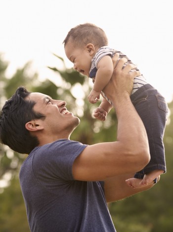 Cartas para desear un feliz primer Día del Padre a un papá primerizo