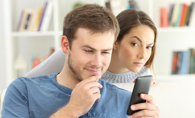 Las causas por las que se da una infidelidad emocional