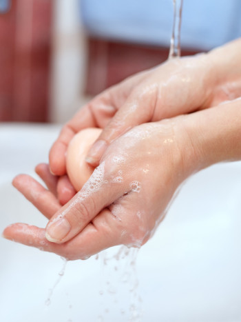 Ablutomanía: así es la obsesión crónica por lavarse cada poco tiempo