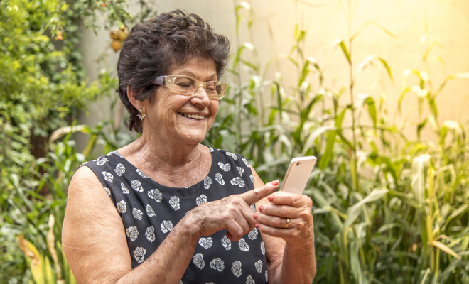 Significado de soñar que hablas por teléfono con tu abuela ya muerta