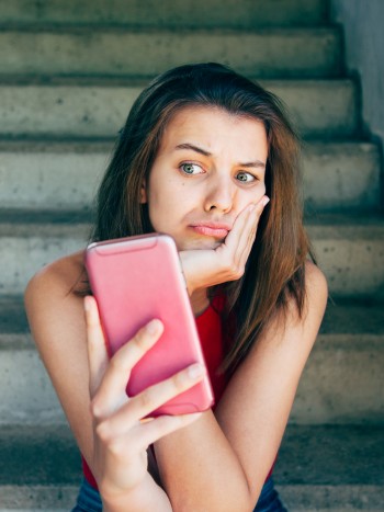 Qué pasa si un hombre no te escribe por WhatsApp: ¿cómo debes actuar?