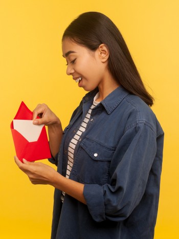 Cartas para una amiga o familiar lesbiana: textos para mostrar tu apoyo