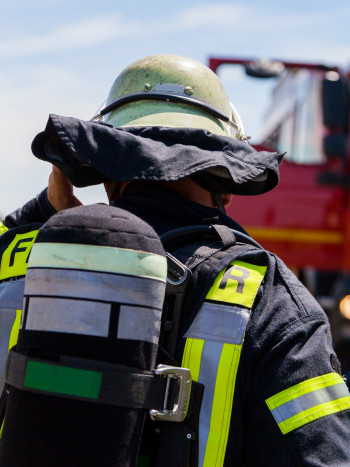 Soñar con bomberos: ya es hora de apagar tu incendio interior