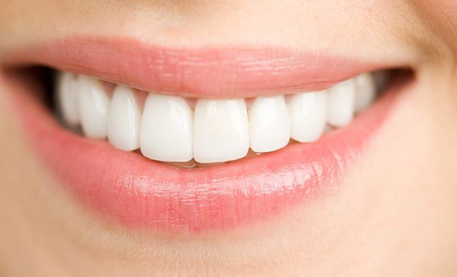 Significado de soñar con dientes de arriba flojos