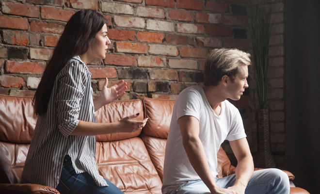 Qué hacer para evitar una crisis de pareja por tu familia política