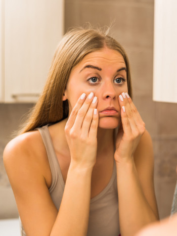 Cómo quitar las ojeras en diez minutos