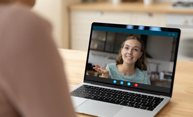 Carta de cumpleaños para una amiga que está lejos de ti