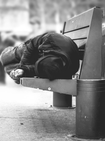 Soñar con un vagabundo o mendigo: ¿qué puedes perder?