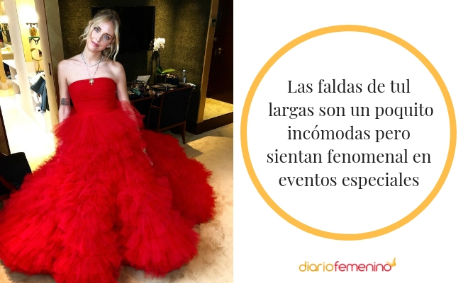 Las faldas largas de tul quedan muy bien en ocasiones especiales