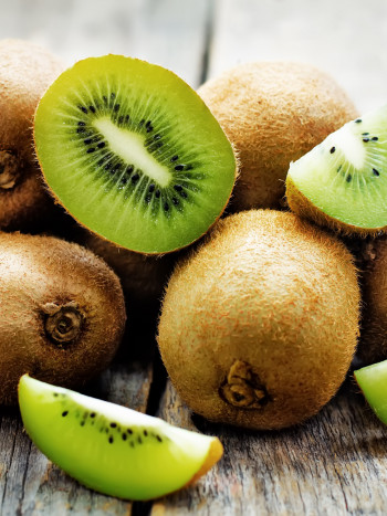 Cómo saber si un kiwi está maduro y aprovechar todos sus beneficios