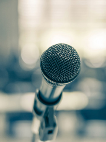 Técnicas de relajación para hablar en público sin miedos ni nervios