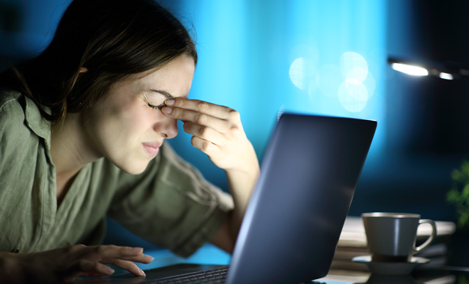 Las causas y consecuencias de la adicción al trabajo