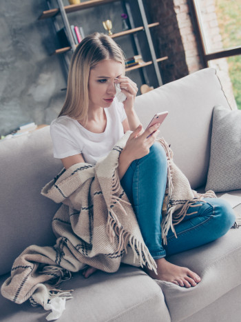 Creo que mi pareja tiene Tinder: cómo averiguarlo sin espiar su móvil