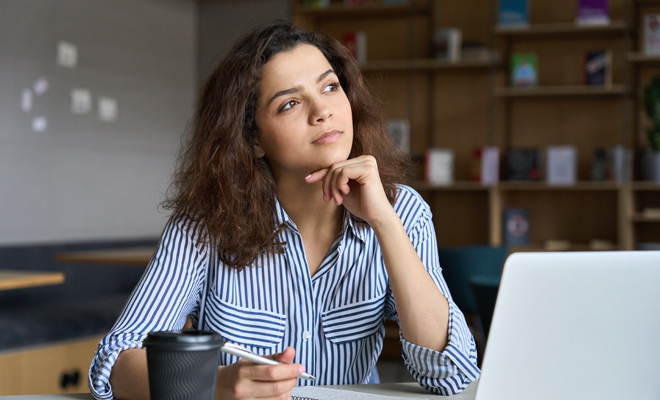 En qué consiste la Pirámide de las necesidades humanas de Maslow